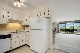 8045 N O'Connor Dr, River Grove, IL 60171 - Photo 3