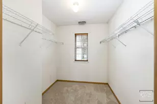 2477 Frost Dr, Aurora, IL 60503 - Photo 17