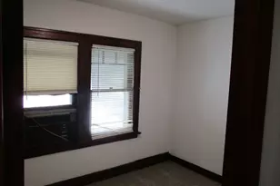 6421 Sinclair Ave, Berwyn, IL 60402 - Photo 15