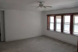 6421 Sinclair Ave, Berwyn, IL 60402 - Photo 17