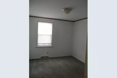 6421 Sinclair Avenue, Berwyn, IL 60402 - Photo 13