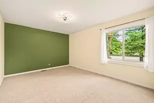 2920 Roberts Dr, Woodridge, IL 60517 - Photo 11