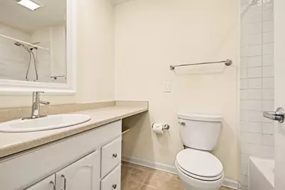 2920 Roberts Drive #4, Woodridge, IL 60517 - Photo 15