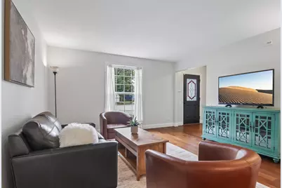 1201 Yosemite Parkway, Algonquin, IL 60102 - Photo 3