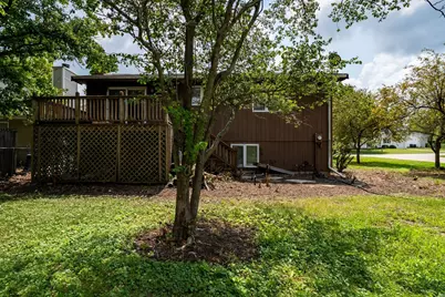 2107 Woodhavens Drive, Bloomington, IL 61701 - Photo 7