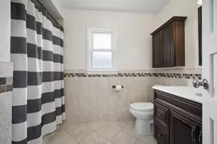 1050 E Kitson Dr, Palatine, IL 60074 - Photo 15