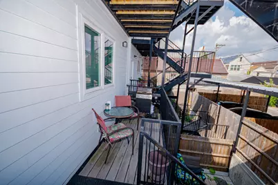 1738 W 17th Street #2, Chicago, IL 60608 - Photo 21