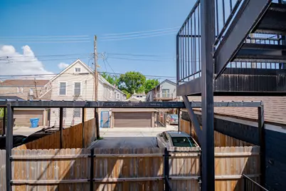 1738 W 17th Street #2, Chicago, IL 60608 - Photo 23