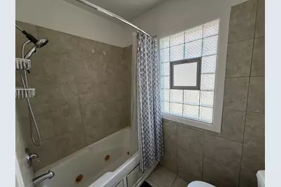 5475 N Monitor Avenue, Chicago, IL 60630 - Photo 11