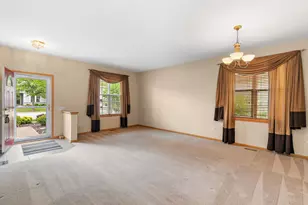 11507 Stonewater Crossing, Huntley, IL 60142 - Photo 5