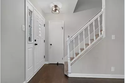 7945 W 91st Street, Hickory Hills, IL 60457 - Photo 13