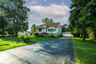 7945 W 91st Street, Hickory Hills, IL 60457 - Photo 1
