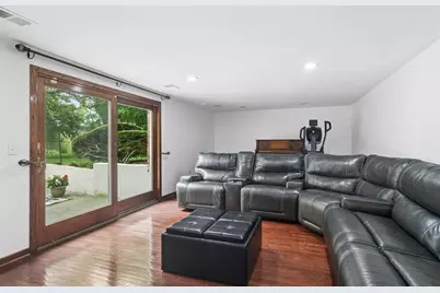 710 E Valley Lane, Arlington Heights, IL 60004 - Photo 15