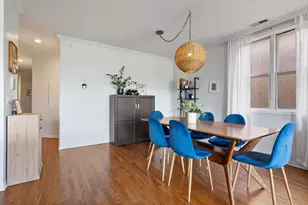 934 W Cuyler Ave, Chicago, IL 60613 - Photo 13