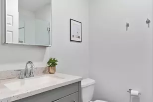 934 W Cuyler Ave, Chicago, IL 60613 - Photo 21