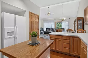3932 Balmoral Ct, Rolling Meadows, IL 60008 - Photo 13