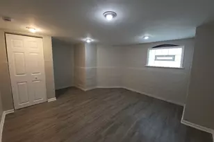 3042 N Lowell Ave, Chicago, IL 60641 - Photo 21