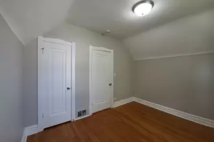 3042 N Lowell Ave, Chicago, IL 60641 - Photo 15