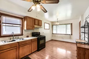 13909 S School St, Riverdale, IL 60827 - Photo 5