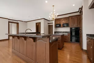 25W471 Plamondon Rd, Wheaton, IL 60189 - Photo 25