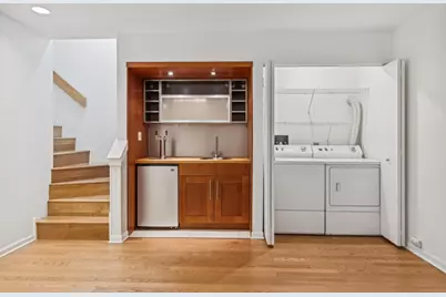 2910 N Commonwealth Avenue #3, Chicago, IL 60657 - Photo 21
