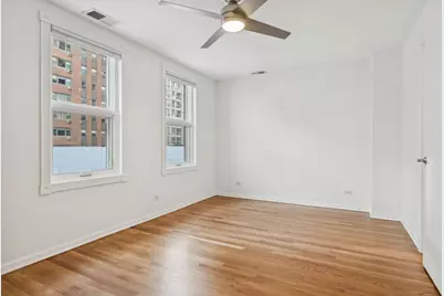 2910 N Commonwealth Avenue #3, Chicago, IL 60657 - Photo 15