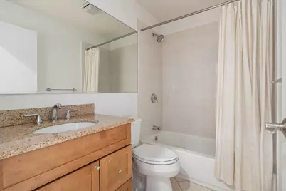 2910 N Commonwealth Avenue #3, Chicago, IL 60657 - Photo 17