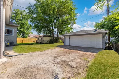 8025 S Euclid Avenue, Chicago, IL 60617 - Photo 29