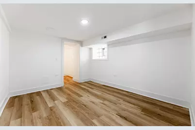 8025 S Euclid Avenue, Chicago, IL 60617 - Photo 27