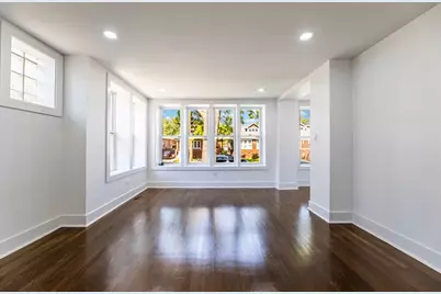 8025 S Euclid Avenue, Chicago, IL 60617 - Photo 5