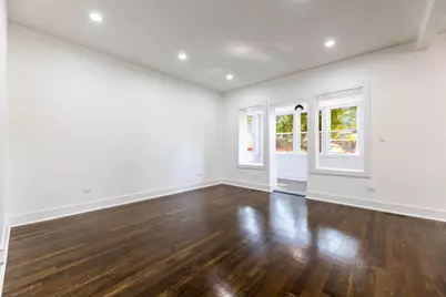 8025 S Euclid Avenue, Chicago, IL 60617 - Photo 11