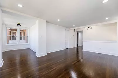 8025 S Euclid Avenue, Chicago, IL 60617 - Photo 7