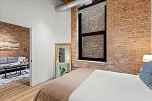 153 W Ohio St, Chicago, IL 60654 - Photo 7