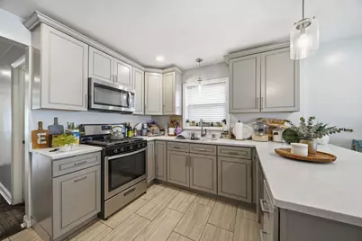 12631 S Justine Street, Calumet Park, IL 60827 - Photo 5