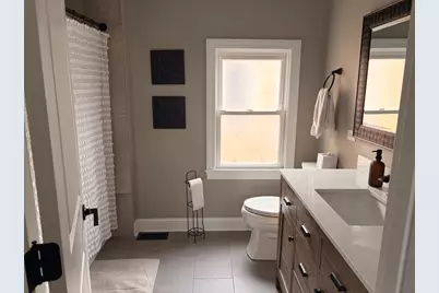 5316 N Lockwood Avenue, Chicago, IL 60630 - Photo 7