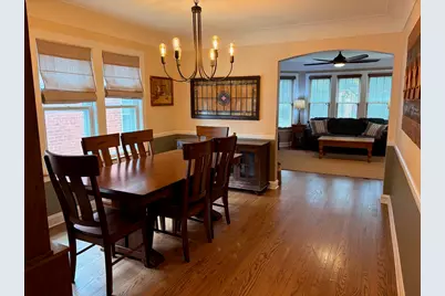 5316 N Lockwood Avenue, Chicago, IL 60630 - Photo 3