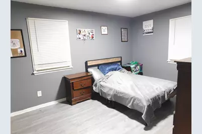 213 Sangamon Street, Streator, IL 61364 - Photo 11
