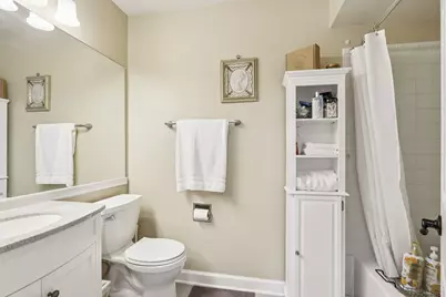 1350 Rock Cove Court, Hoffman Estates, IL 60192 - Photo 21