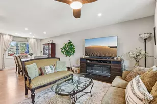 1350 Rock Cove Ct, Hoffman Estates, IL 60192 - Photo 3