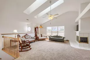 306 Gazebo Ln, Lombard, IL 60148 - Photo 3