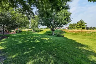 2439 Fawn Lake Cir, Naperville, IL 60564 - Photo 41