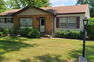 7N783 Stevens Rd, Saint Charles, IL 60175 - Photo 1