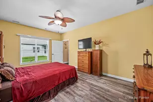 806 Bristol Ave, Yorkville, IL 60560 - Photo 25