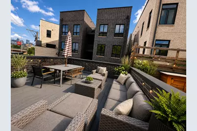 1340 W Walton Street #1W, Chicago, IL 60642 - Photo 29