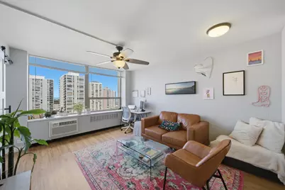 1360 N Sandburg Terrace #2104C, Chicago, IL 60610 - Photo 5