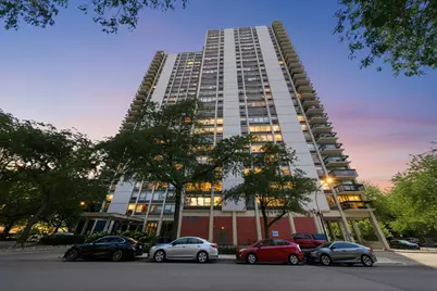 1360 N Sandburg Terrace #2104C, Chicago, IL 60610 - Photo 17