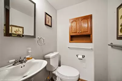 107 Highland Street, Calumet City, IL 60409 - Photo 11