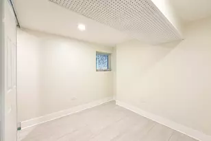 5536 N Spaulding Ave, Chicago, IL 60625 - Photo 9