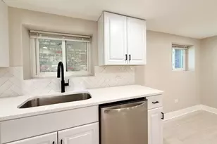 5536 N Spaulding Ave, Chicago, IL 60625 - Photo 5
