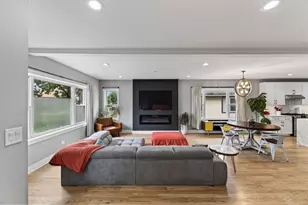 2128 N Lawler Ave, Chicago, IL 60639 - Photo 3